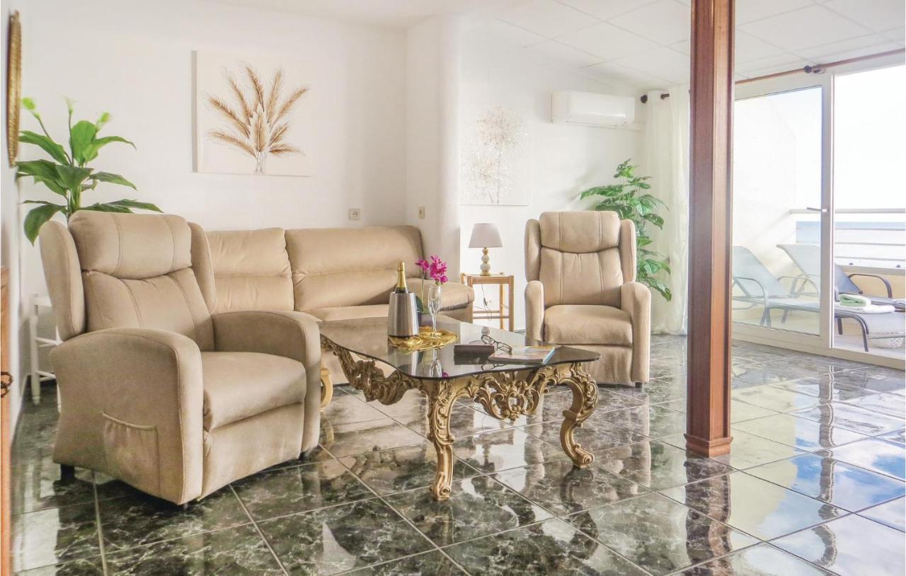 2 Bedroom Stunning Apartment In トレビエハ エクステリア 写真