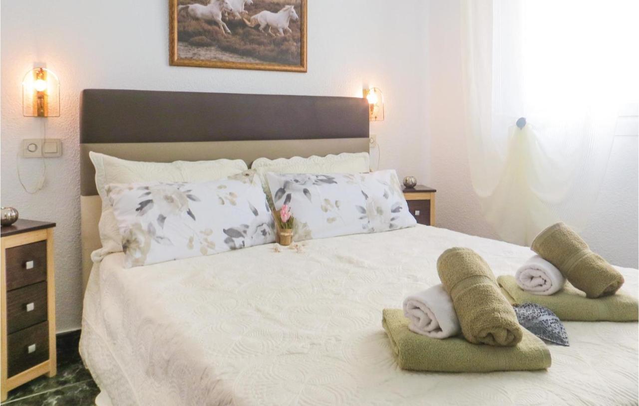 2 Bedroom Stunning Apartment In トレビエハ エクステリア 写真